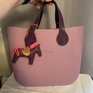 O bag Obag Italy Purple Corduroy Insert Tote Purse Pool Bag With Horse Bag Charm